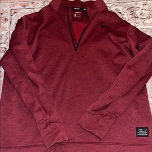 Nike Men's Maroon Sweater